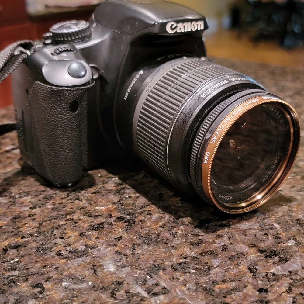 CANON Eos Rebel DSLR XSi & 2 Canon Lens